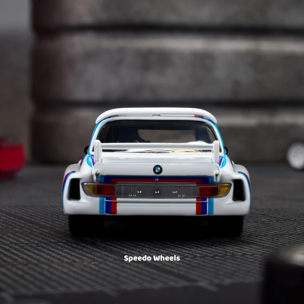 Hot Wheels Elite 64 - 1975 BMW 3.0 CSL Race