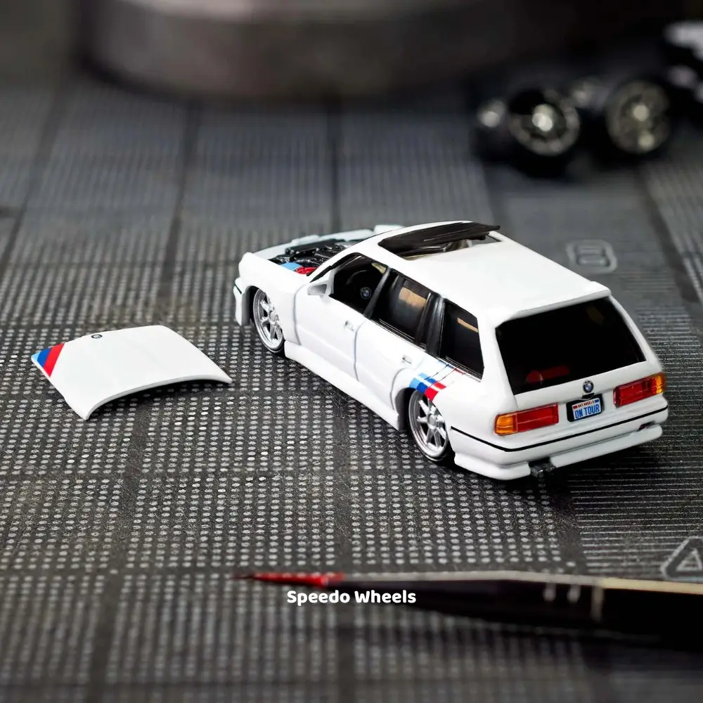Hot Wheels Elite 64 - 1990 BMW 318i Touring